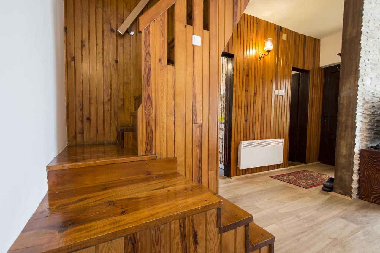 Дома для отпуска House of mountain peace Колашин-17