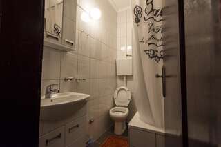 Дома для отпуска House of mountain peace Колашин Дом с 2 спальнями-15