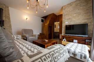 Дома для отпуска House of mountain peace Колашин Дом с 2 спальнями-45